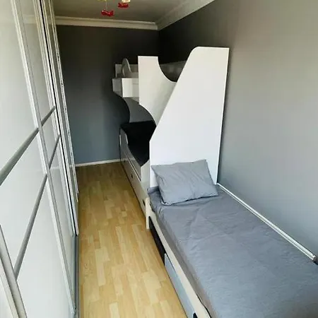 Apartamento Oezgoeller Estambul